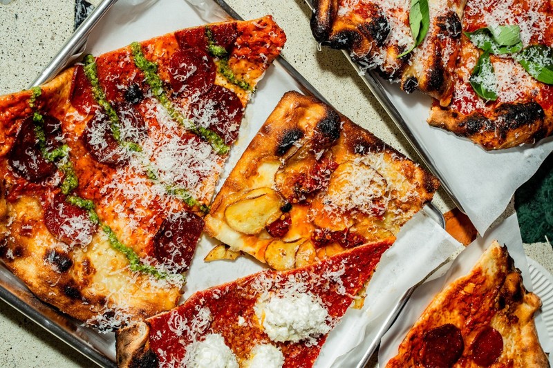 Vincenzo's Slice Shop