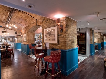 The Alexander Hay, London Bridge