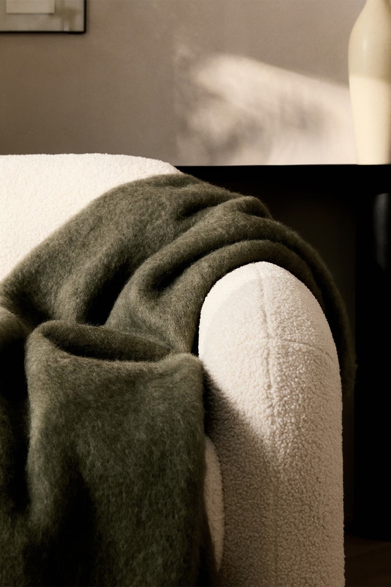 Carded Wool Blanket from Mango