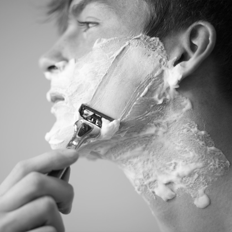 12 Tips For An Expert Shave