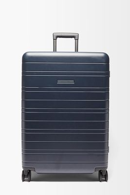 H7 Hardshell Check-In Suitcase from Horizon Studios