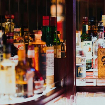 What To Keep In Your Drinks Cabinet