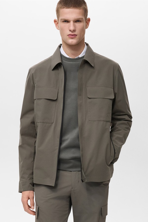 Water-Repellent Jacket With Pockets