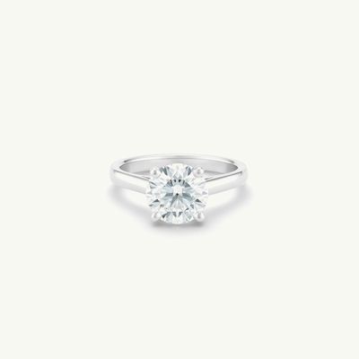 DB Classic Round Brilliant Diamond Ring