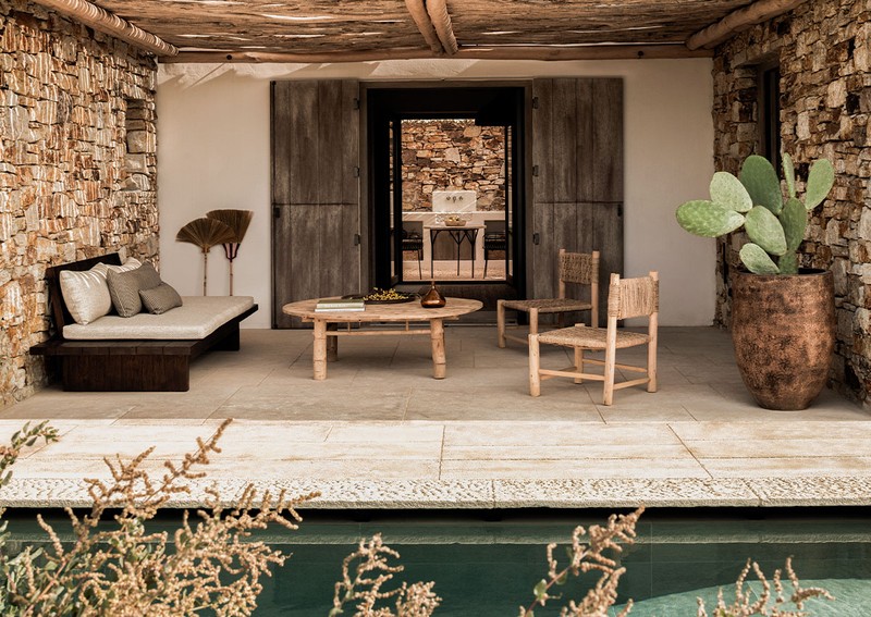 The Rooster, Antiparos