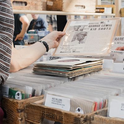 Vinyl Market