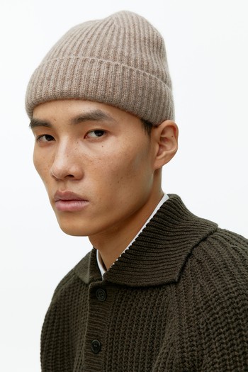 Cashmere Blend Beanie, £57 | ARKET