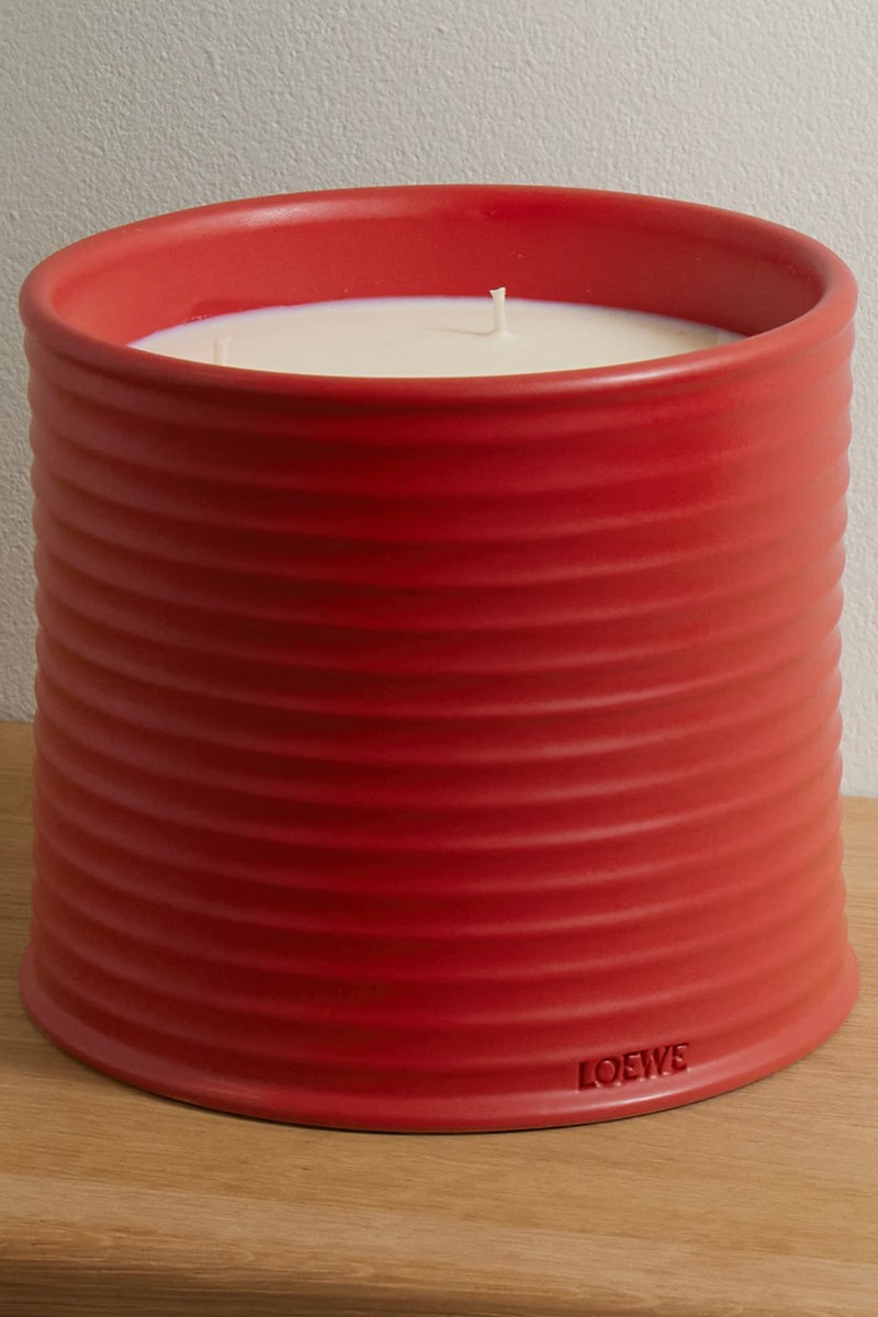 Tomato Leaves Large Scented Candle from Loewe Perfumes