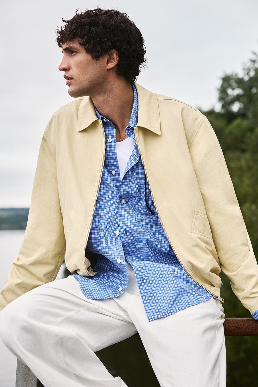 Relaxed Fit Pleated Trousers