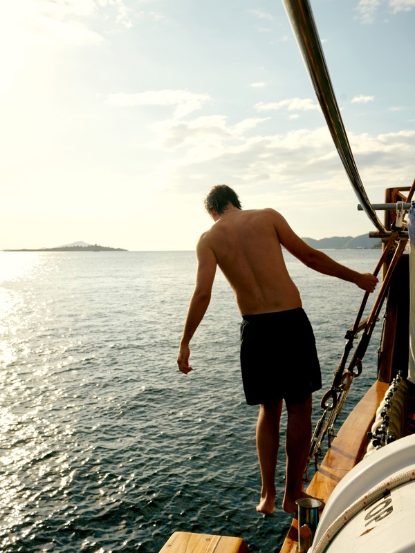 How To Stay Healthy On Holiday 