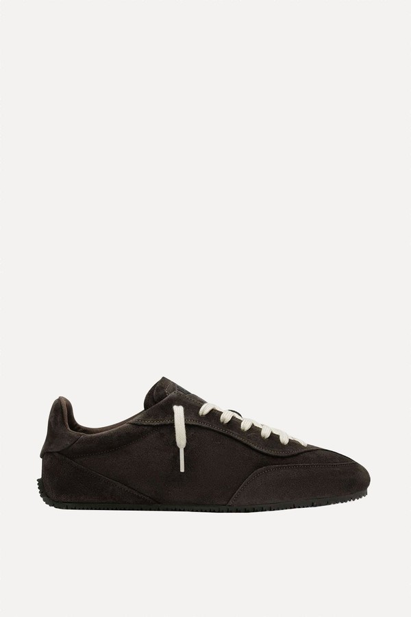 Daze Runner Shoes from Axel Arigato
