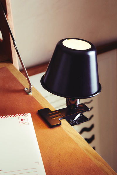 St. Lazare Metal Clip-On Lamp  from Zara 