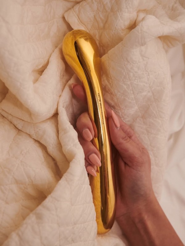 The Best Sex Toys & Accessories For Couples