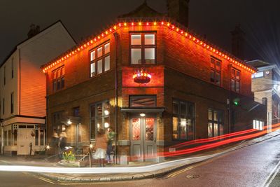 The Crown, Hastings