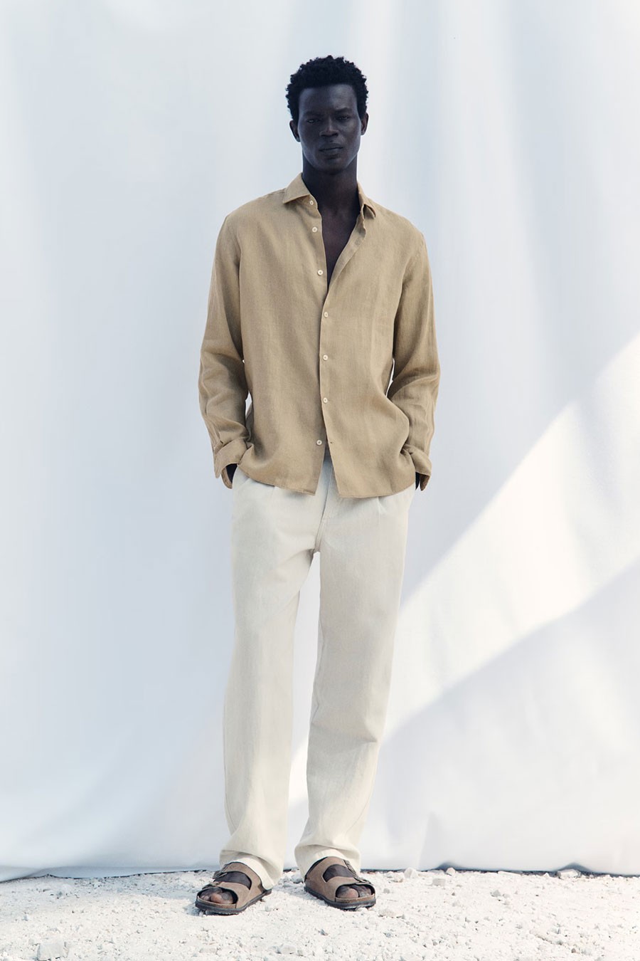 100% Linen Slim-Fit Shirt