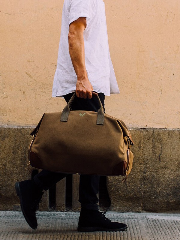 Why You Need To Upgrade Your Weekend Bag