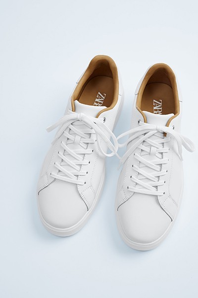 Light Leather Sneakers