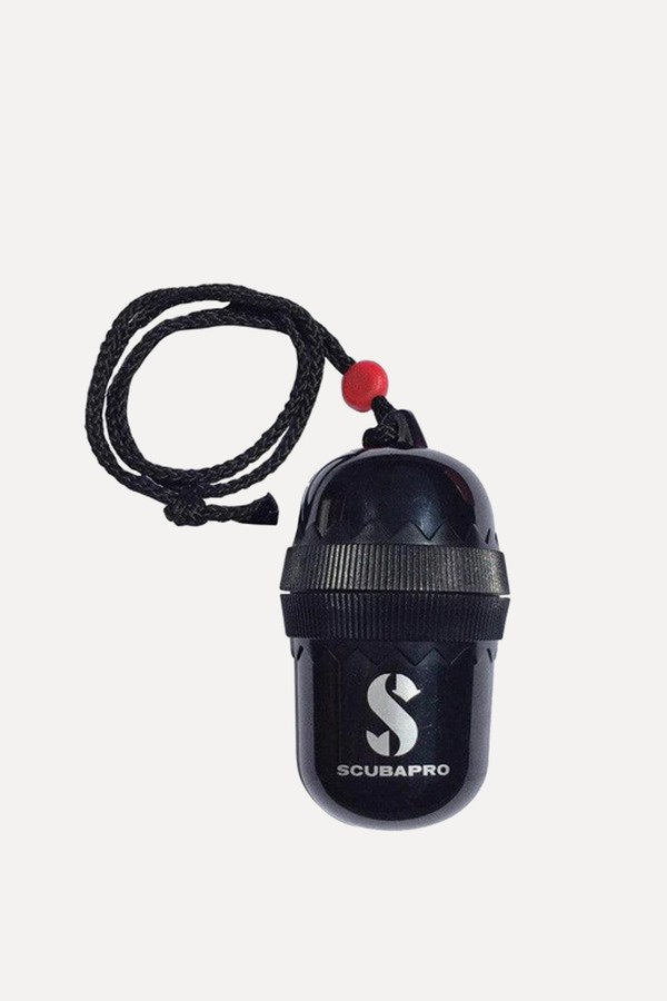 Diver's Egg Dry-Box With String from Scubapro