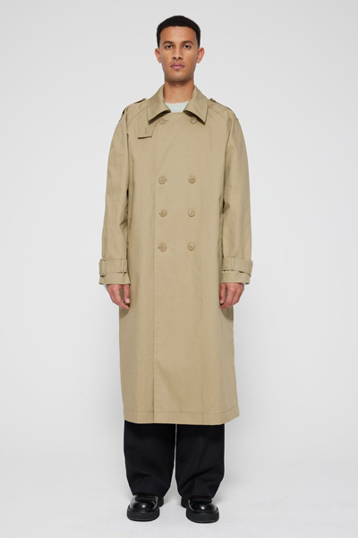 Trenchcoat