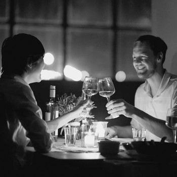 12 Top Playlists For The Ultimate Date Night