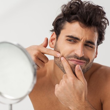 SLMan Clinic: How To Tackle Adult Acne