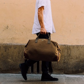 Why You Need To Upgrade Your Weekend Bag