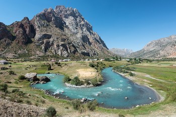 The Silk Road: A Living History Outdoor Exhibition