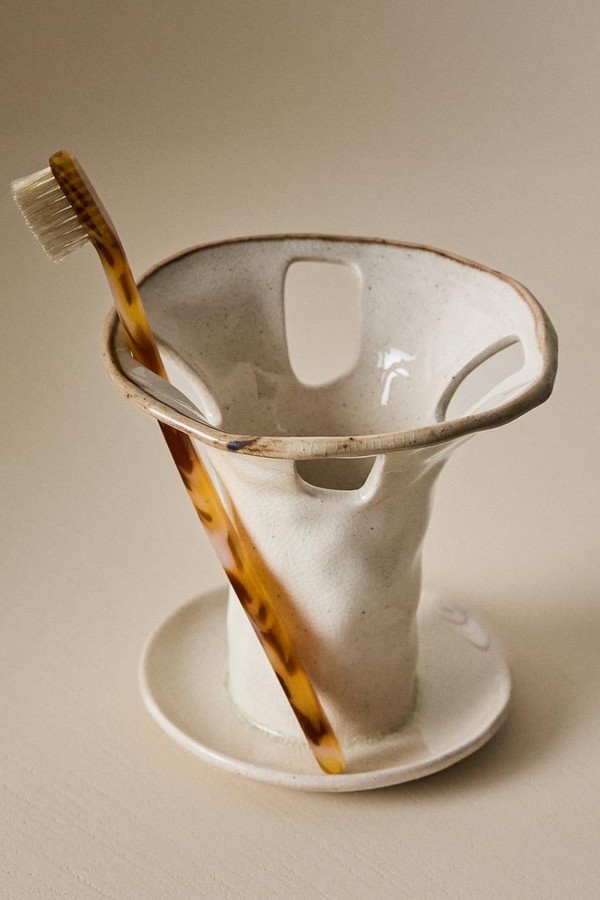 Ceramic Toothbrush Holder With Slots from Zara
