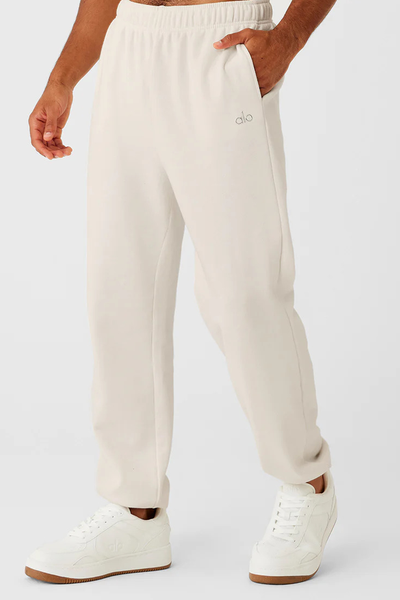 Accolade Sweatpants from Alo