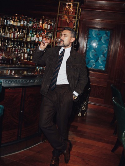 3 Guys Doing NYE In Style