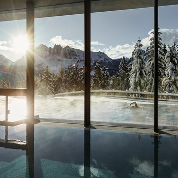 8 Of The Best Wellness Retreats For Men