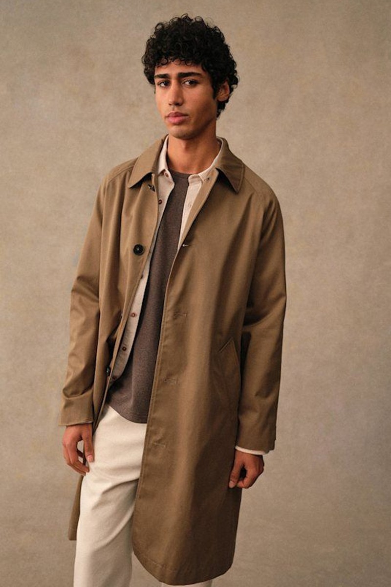 Hopper Trench from Octobre Editions