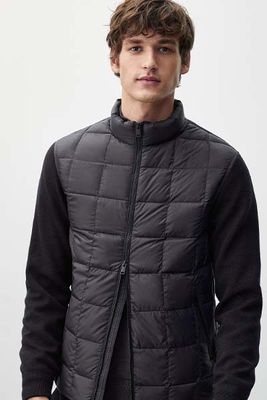 Puffer Jacket With Contrast Knit Sleeves