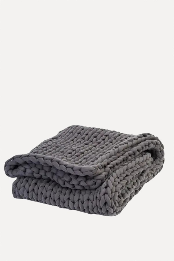 Cotton Hand-Knit Weighted Blankets from Bearaby