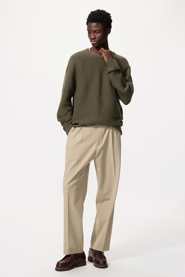 Pleated Wide Trousers from Uniqlo