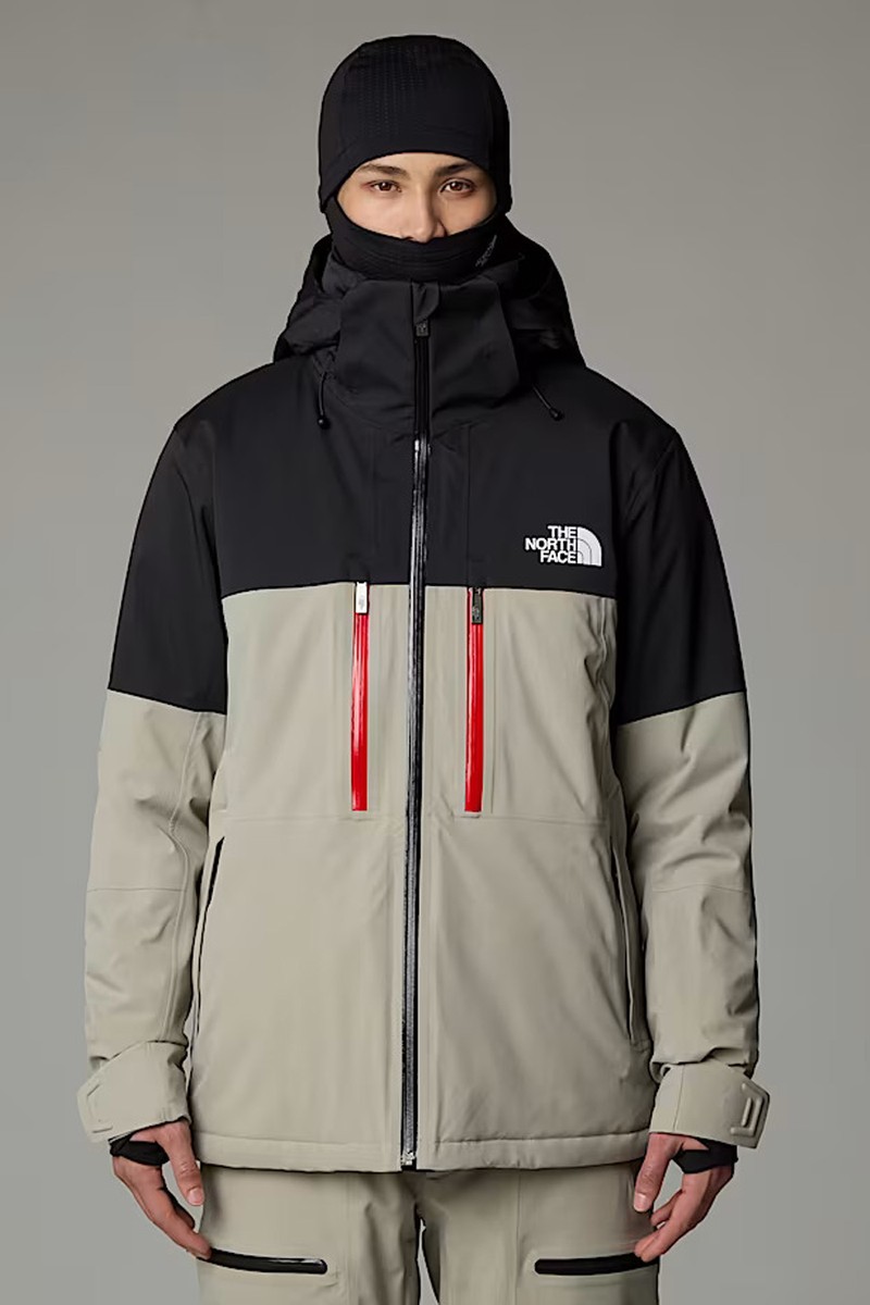 Chakal Jacket from The North Face