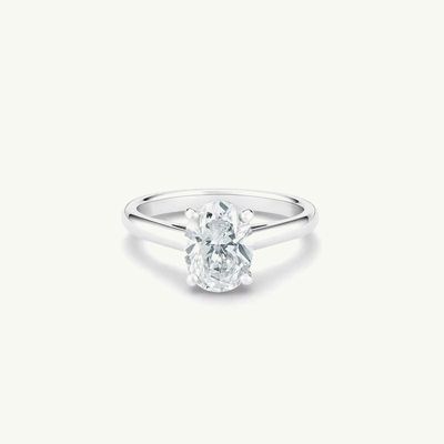 DB Classic Oval-Shaped Diamond Ring