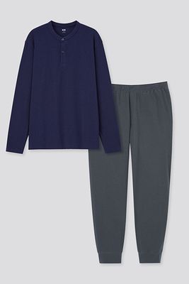 Ultra Stretch Long Sleeved T-Shirt Set from Uniqlo