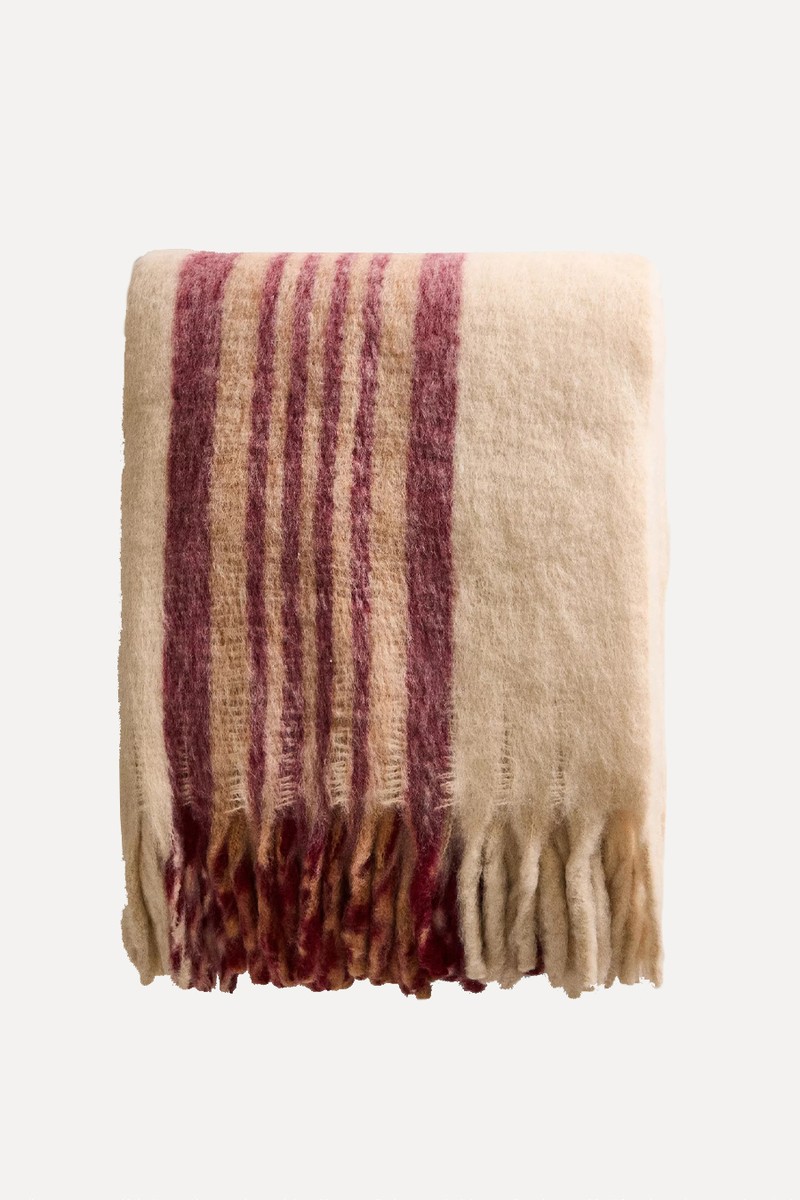 Brushed Throw With Central Stripes & Fringing