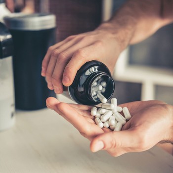 5 Supplements That Help Improve Fitness