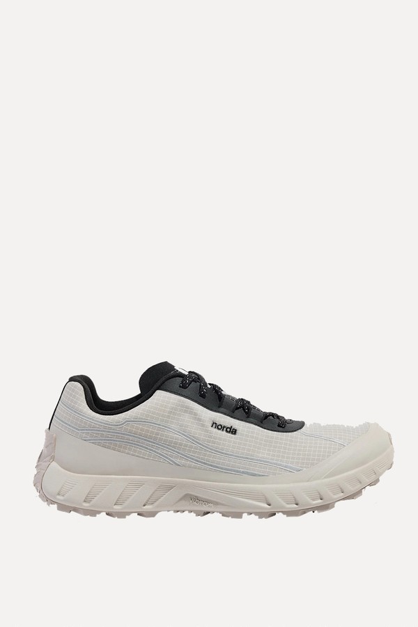 002 Trainers from Norda