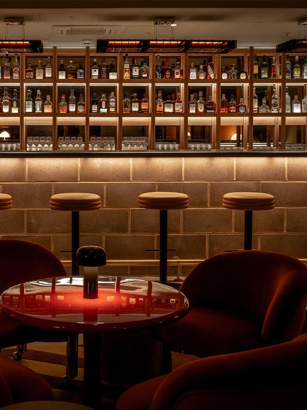 8 New London Restaurants & Bars To Know About
