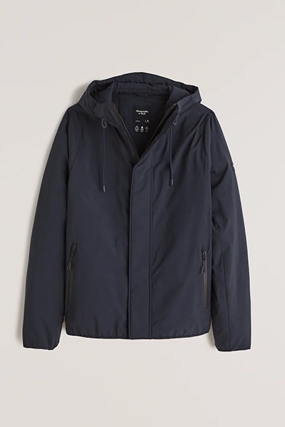 Traveler Windbreaker